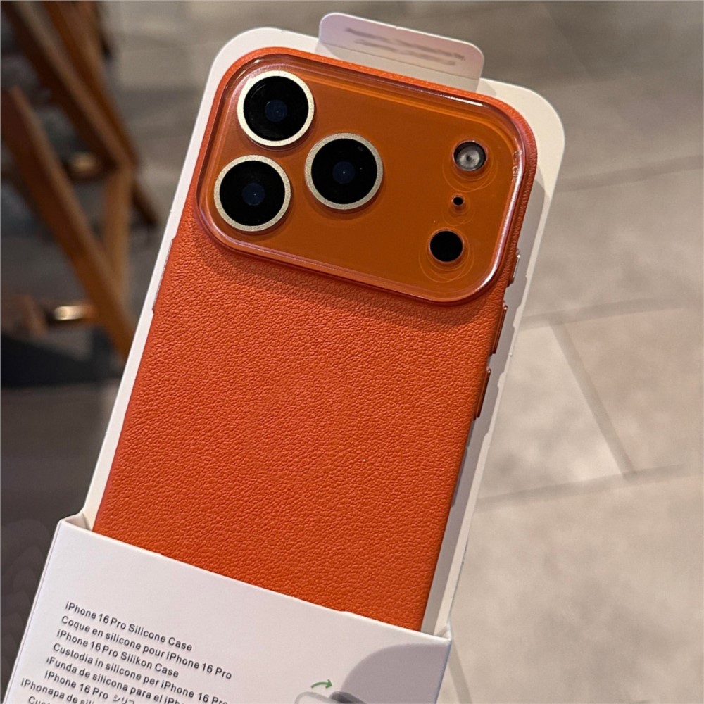Camera Leather Case - เคสกล้องกระจกแข็ง HD ระดับพรีเมียม สำหรับ iPhone 17