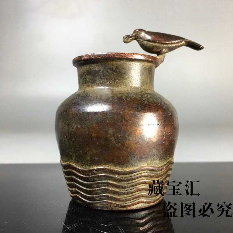 Vintage Collectible Bottles - คอลเลกชันวินเทจ กระปุกน้ำนกสีบรอนซ์ ขวดน้ำนกขนาดเล็ก ของตกแต่งโต๊ะทำงานสุดสร้างสรรค์ ของสะสมโบราณ